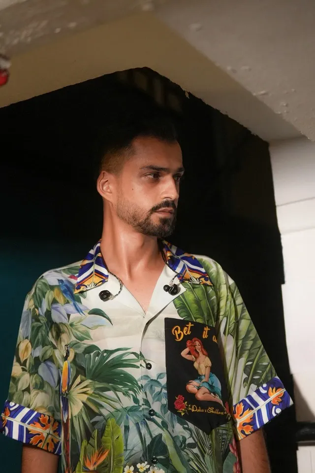 DJ Pouriya bei einer Veranstaltung